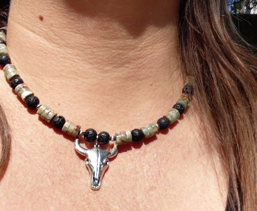 Ketting voor mannen vrouwen  jaspis, basalt, stierenschedel, Helenemvandenbos@gmail.com, 1974SB, Nieuw, Crystal Rock gems