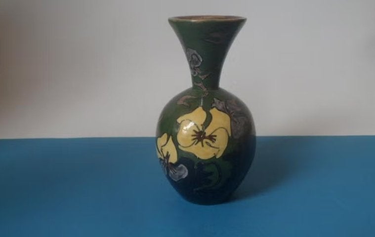 Vaasje Rozenburg Den Haag 1896 met violen 12 cm. hoog, gaaf, Antiek en Kunst, Ophalen of Verzenden