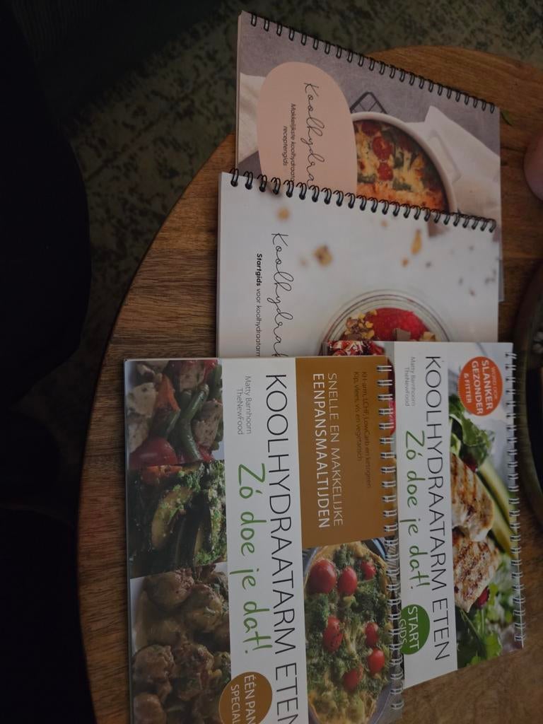 Koolhydraken boekjes 4x, Boeken, Kookboeken, Ophalen, Zo goed als nieuw