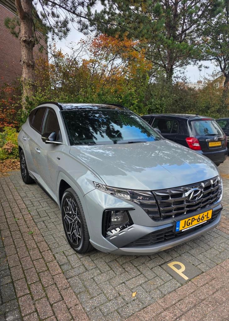 Hyundai Tucson 1.6 T-gdi PHEV 265pk AWD Aut. 2022 Grijs, Auto's, Hyundai, Automaat, 179 pk, Plug-in hybride, Vierwielaandrijving