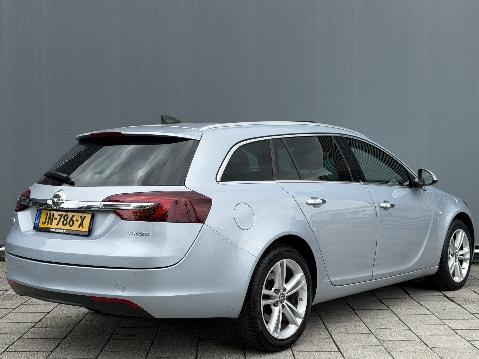 Opel Insignia Sports Tourer BWJ 2016 | 1.6T 170PK Bus Execut, Voorwielaandrijving, 15 km/l, Gebruikt, 4 cilinders