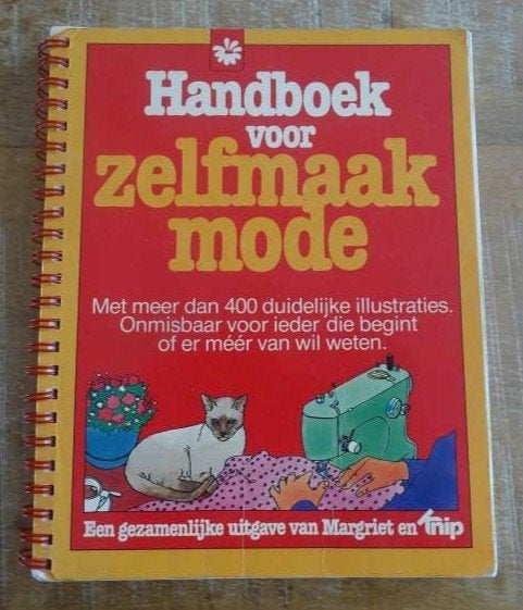 Handboek voor zelfmaakmode uitgave van Margriet en Knip, Boeken, Verzenden, Zo goed als nieuw, Borduren en Naaien, Ria Scheepstra