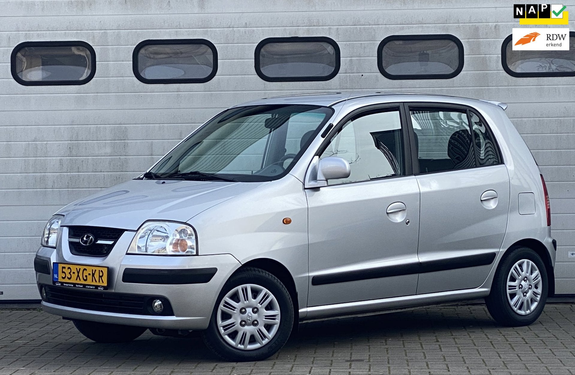 Hyundai Atos 1.1i Dynamic Young AUTOMAAT PRACHTIGE AUTO, Auto's, Hyundai, Dealer onderhouden, 31 €/maand, 4 cilinders, Origineel Nederlands
