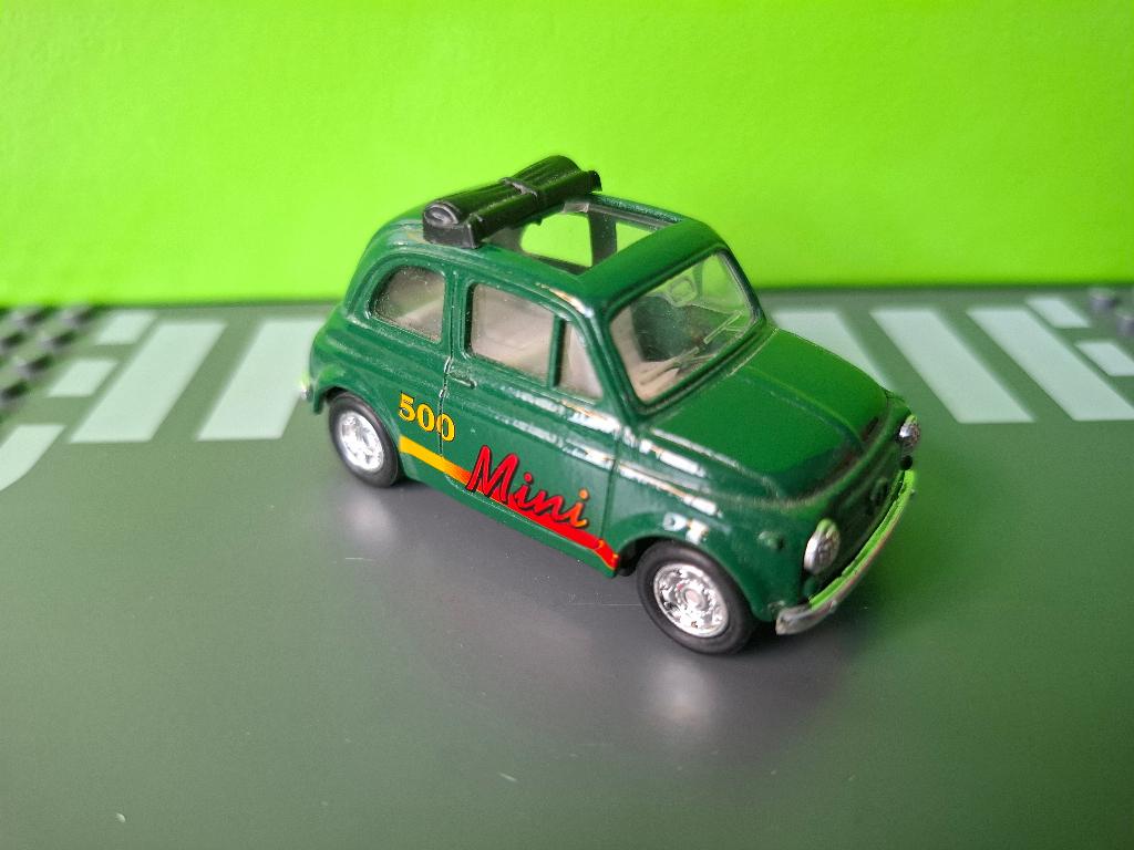 Kintoy - Fiat 500 [groen) 1/50, Ophalen of Verzenden, Gebruikt, Auto