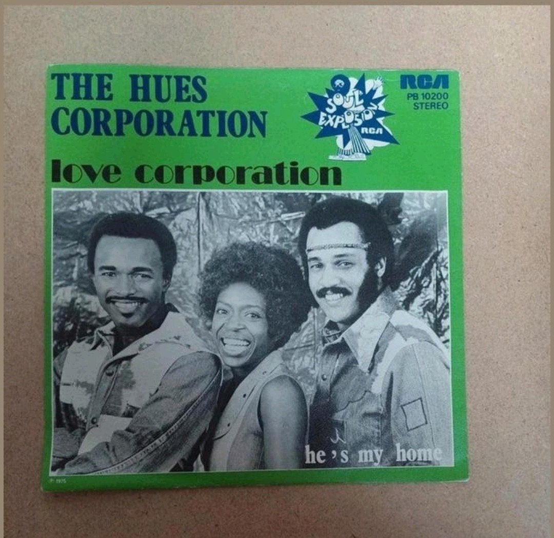 The Hues Corporation  - Love Corporation, Gebruikt, 7 inch, Ophalen of Verzenden, Pop