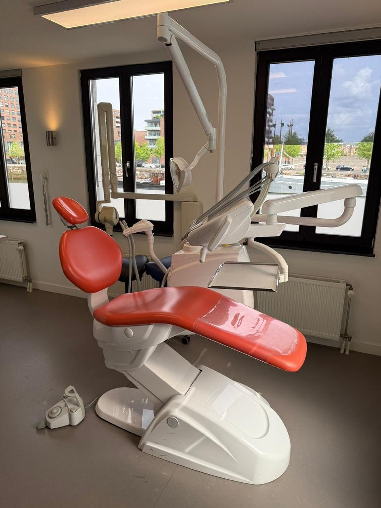 MR Dental | Castellini Puma Eli R | Behandelstoel | Tandarts, Ophalen of Verzenden