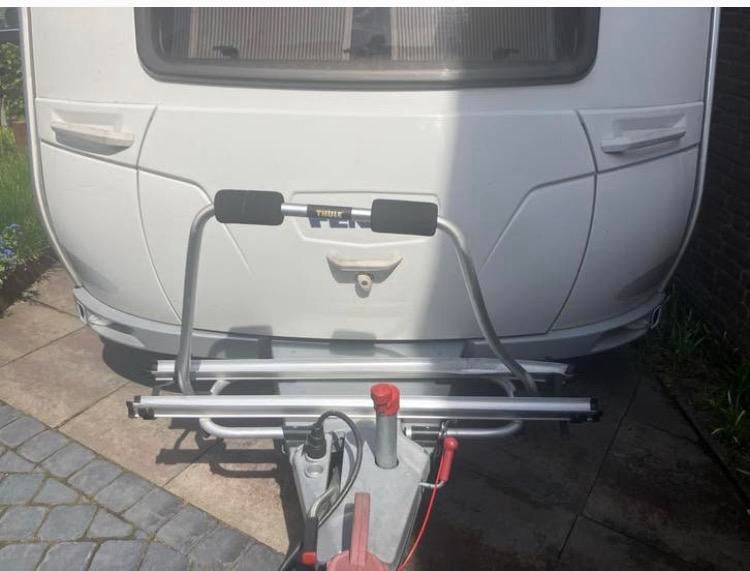 Thule Fietsendrager voor 2 fietsen - Leunrek beschadigd, Ophalen of Verzenden, 2 fietsen, Gebruikt, Trekhaakdrager