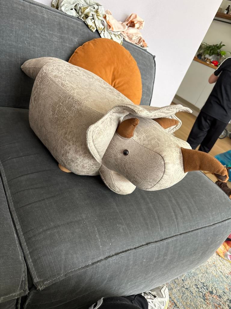 Dieren krukje dino, Ophalen, Gebruikt, Overige materialen