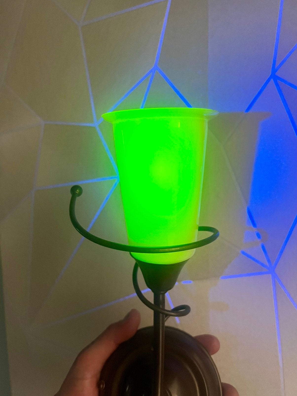 Uranium oplanine glas wand lampje, Ophalen of Verzenden