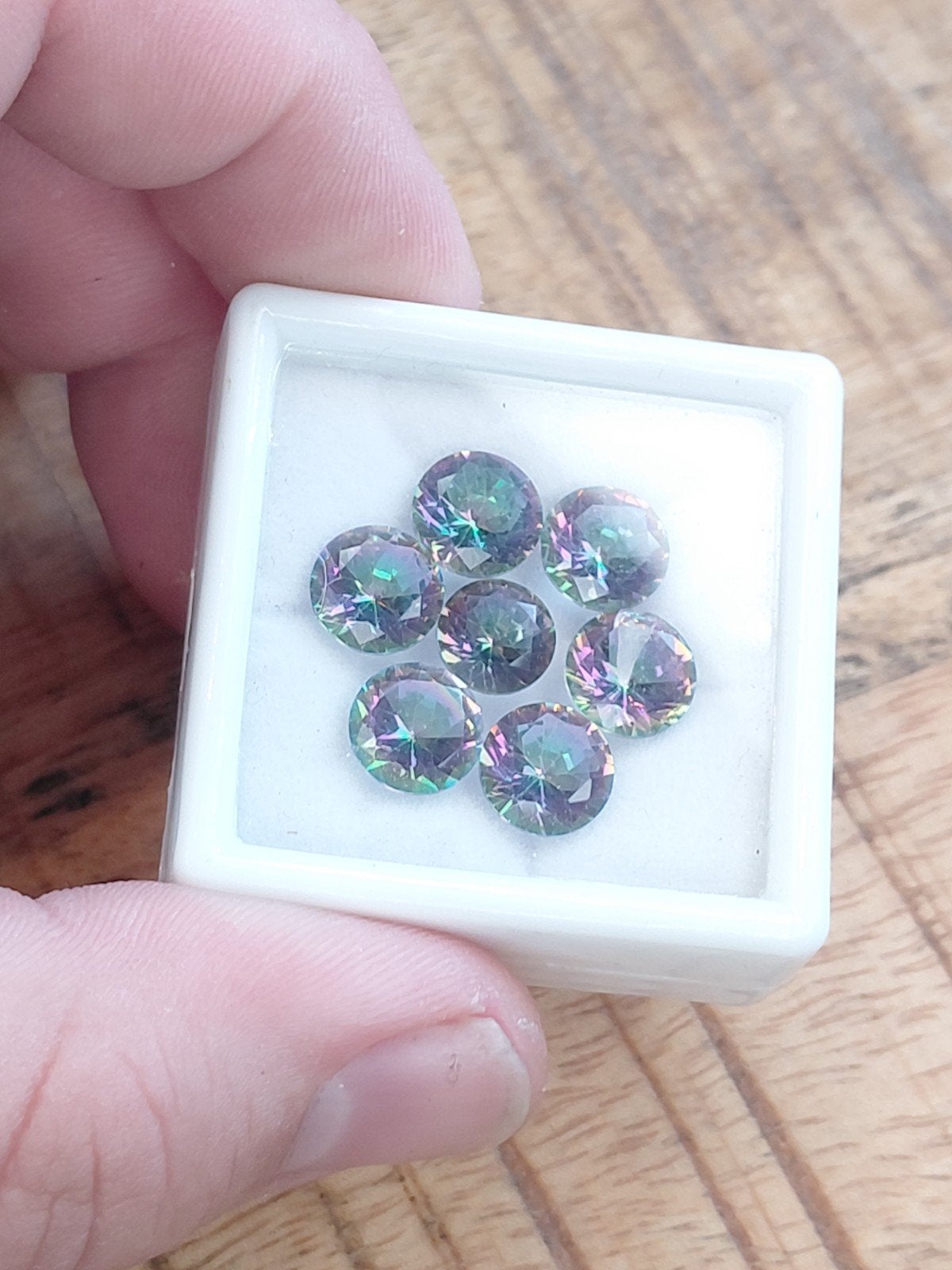 7 mooie ronde facet geslepen Mystic kwarts, Ophalen of Verzenden, Nieuw