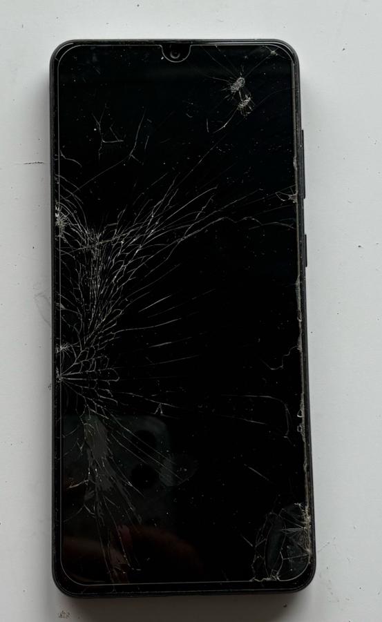 Samsung Galaxy A31 met gebarsten scherm, Ophalen of Verzenden, Zo goed als nieuw, Zwart, 64 GB