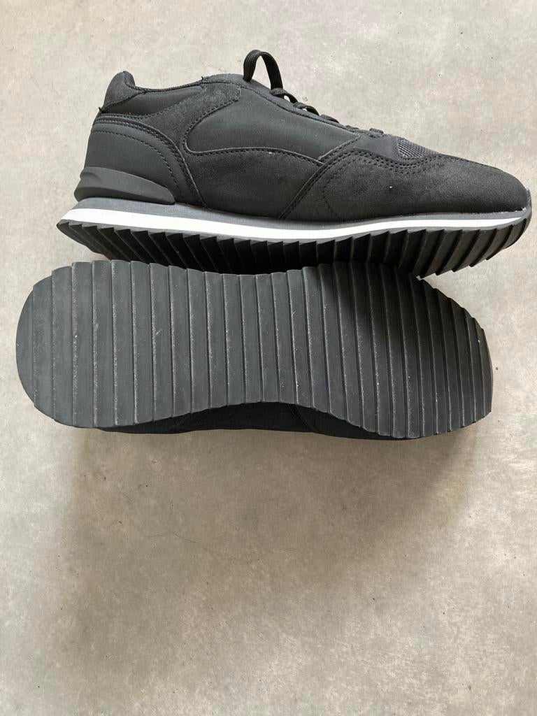 Nieuwe Zwarte Pier One sneakers mt 39, Verzenden, Nieuw, Zwart, Sneakers of Gympen