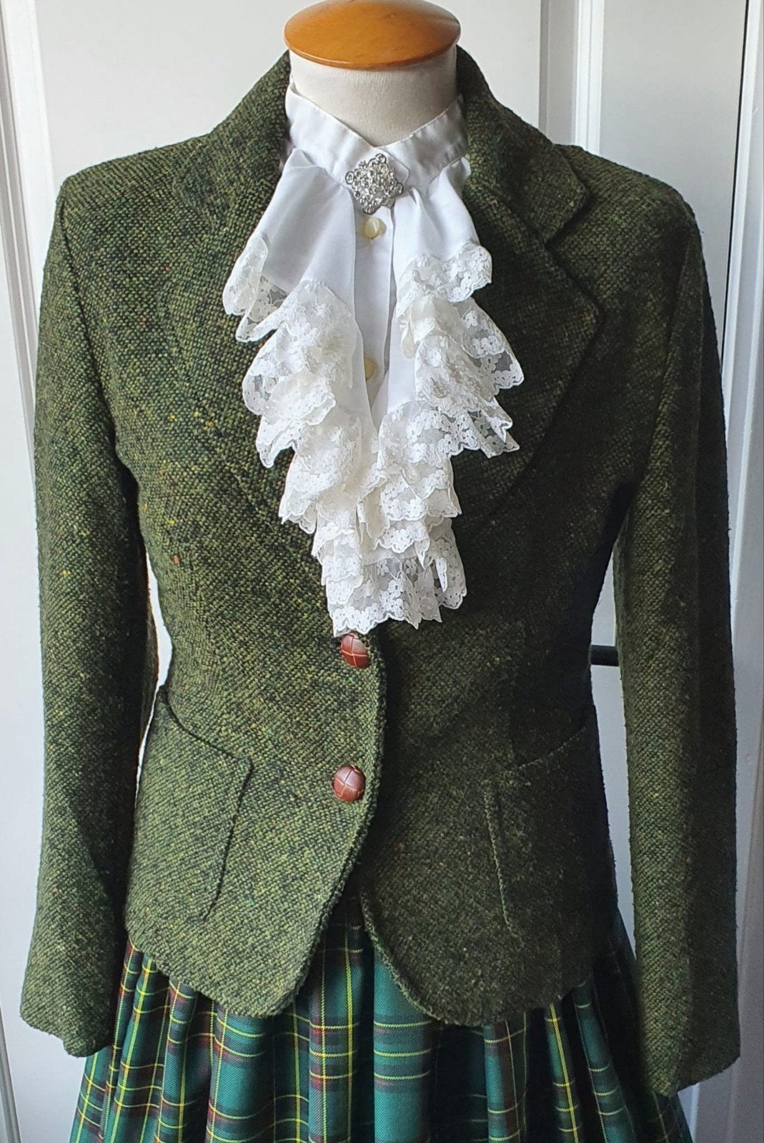 Set Charles Dickens (maat 40), Maat 38/40 (M), Overige typen, Ophalen of Verzenden, Zo goed als nieuw
