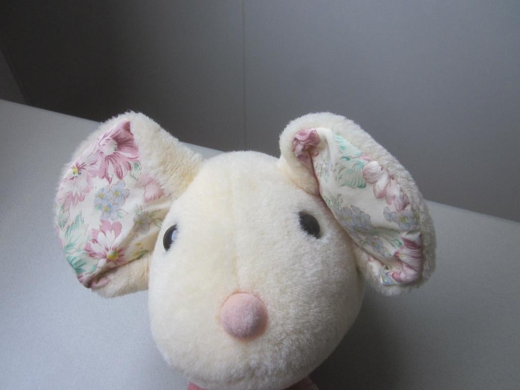 Anna Club Plush roomwit bollige muis knuffel bloemetjes oren, Ophalen of Verzenden, Zo goed als nieuw, Overige typen