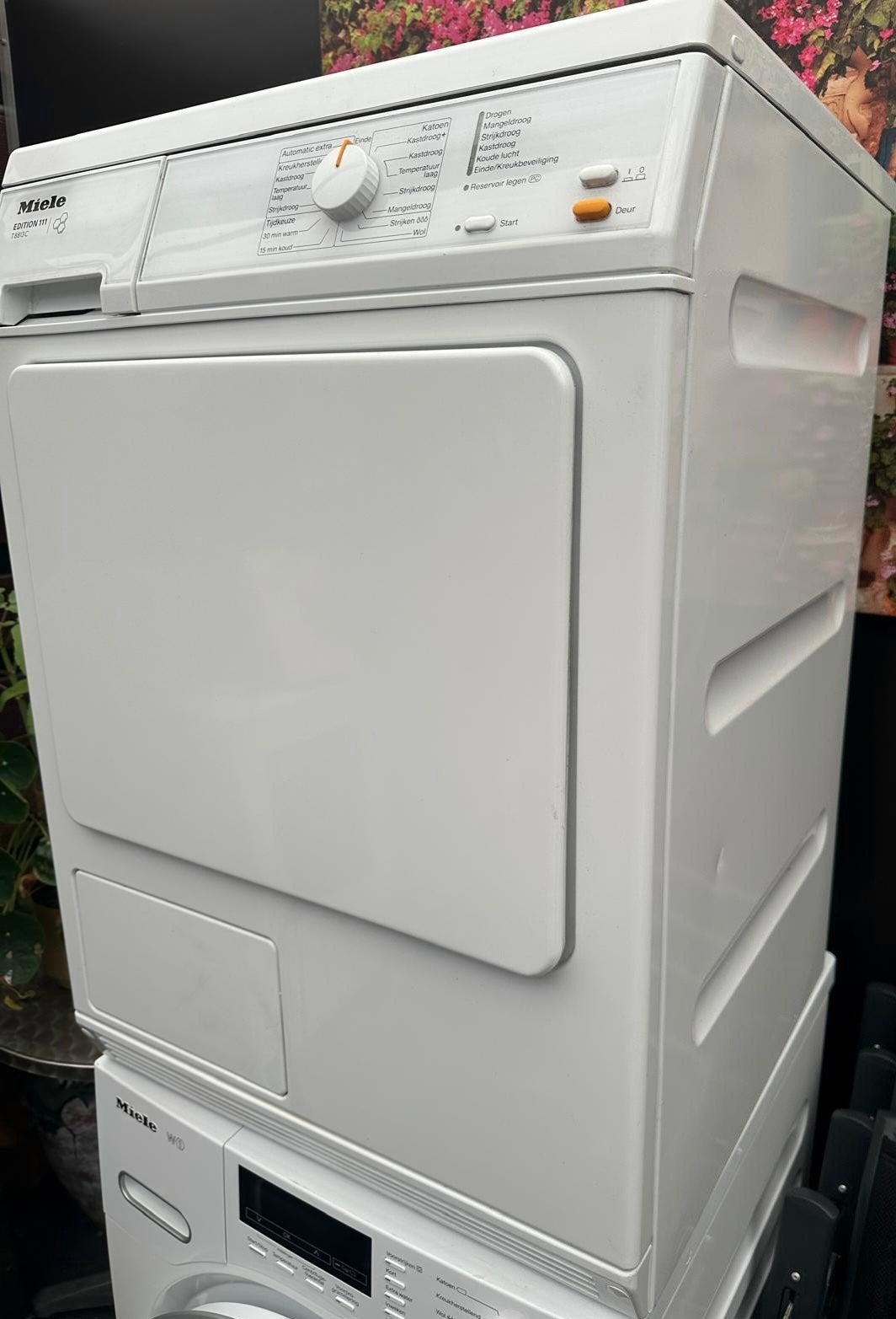 Miele Edition 111 T8813c Condensdroger, Ophalen, 6 tot 8 kg, Anti-kreukfase, Zo goed als nieuw