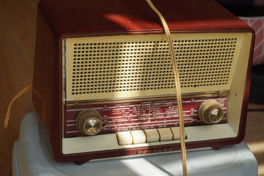 Vintage radio, werkt !, Ophalen