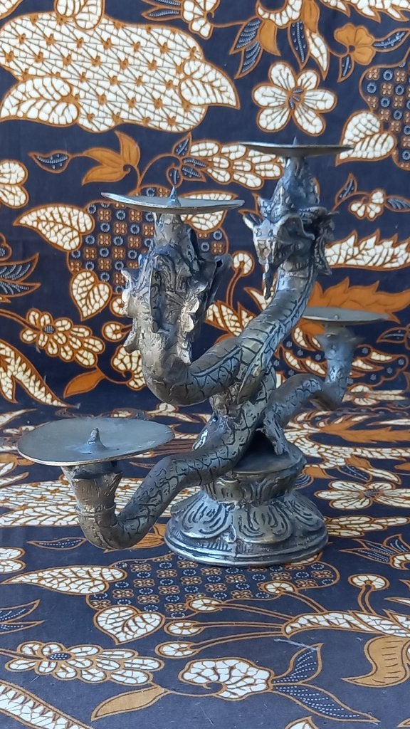 Oude Chinese vierlichts draken kandelaar van brons 41,5 cm., Antiek en Kunst, Zilver, Handgemaakt, Overige typen, Ophalen of Verzenden