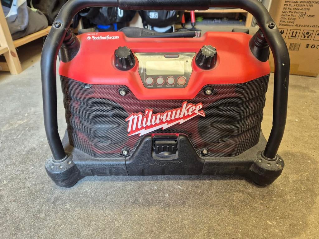 Milwaukee JSR 1218 Bouwradio, Doe-het-zelf en Verbouw, Gereedschap | Overige machines, Ophalen, Gebruikt