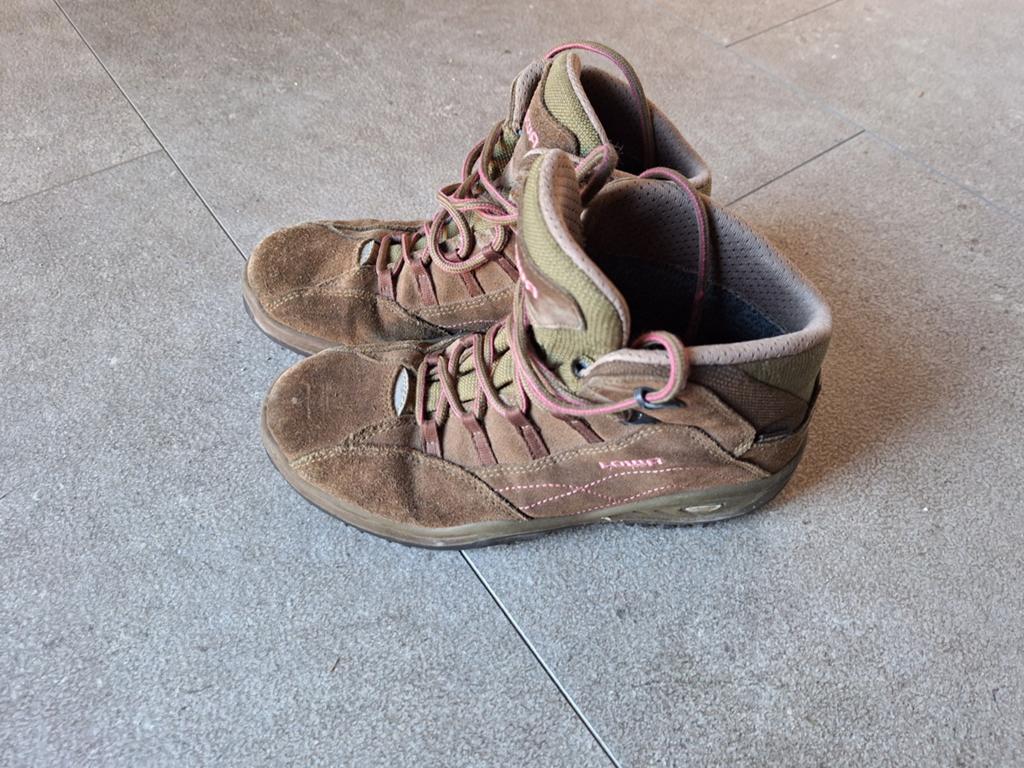 Lowa wandelschoenen maat 38, Sport en Fitness, Bergsport en Wandelen, Ophalen of Verzenden, Gebruikt, Schoenen