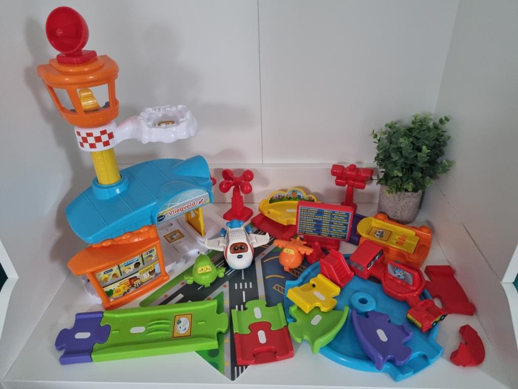 VTech Vliegveld Zoef Zoef Dieren Toet Toet Auto's, Ophalen, Zo goed als nieuw