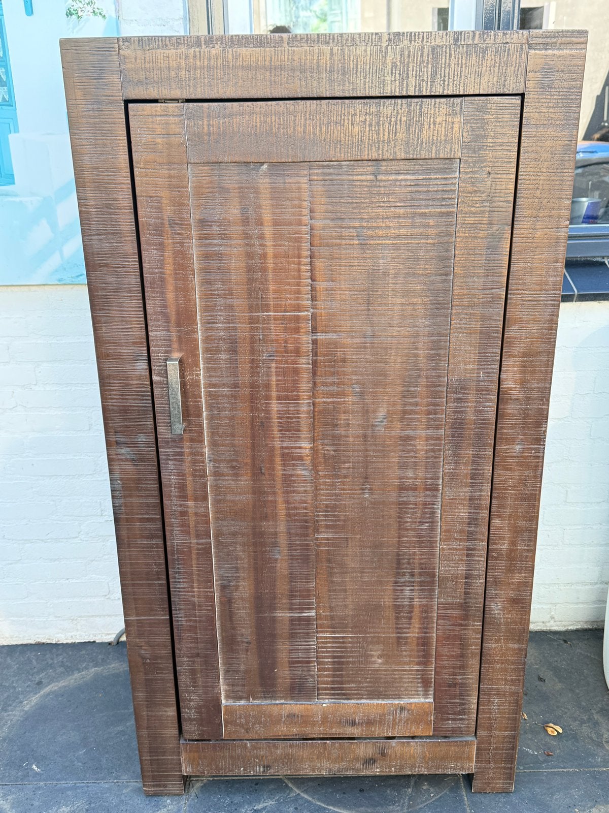 Massief houten kast. Tegen elk aannemelijk bod, Ophalen, Gebruikt, 70 tot 120 cm, 120 tot 170 cm