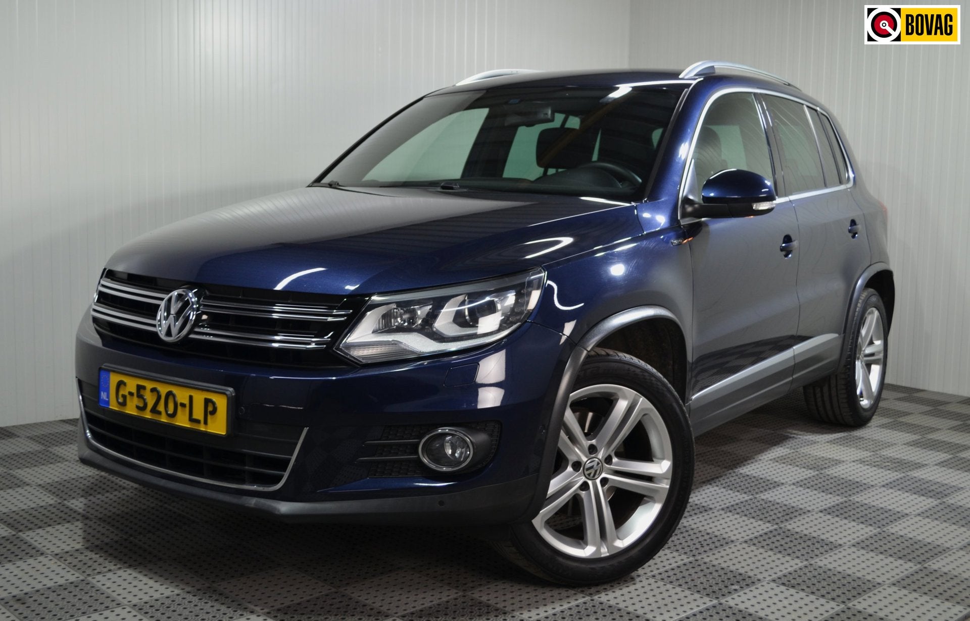 Volkswagen Tiguan 1.4 TSI R-Line Edition / Trekhaak / Camera, Voorwielaandrijving, Stof, 4 cilinders, 150 pk