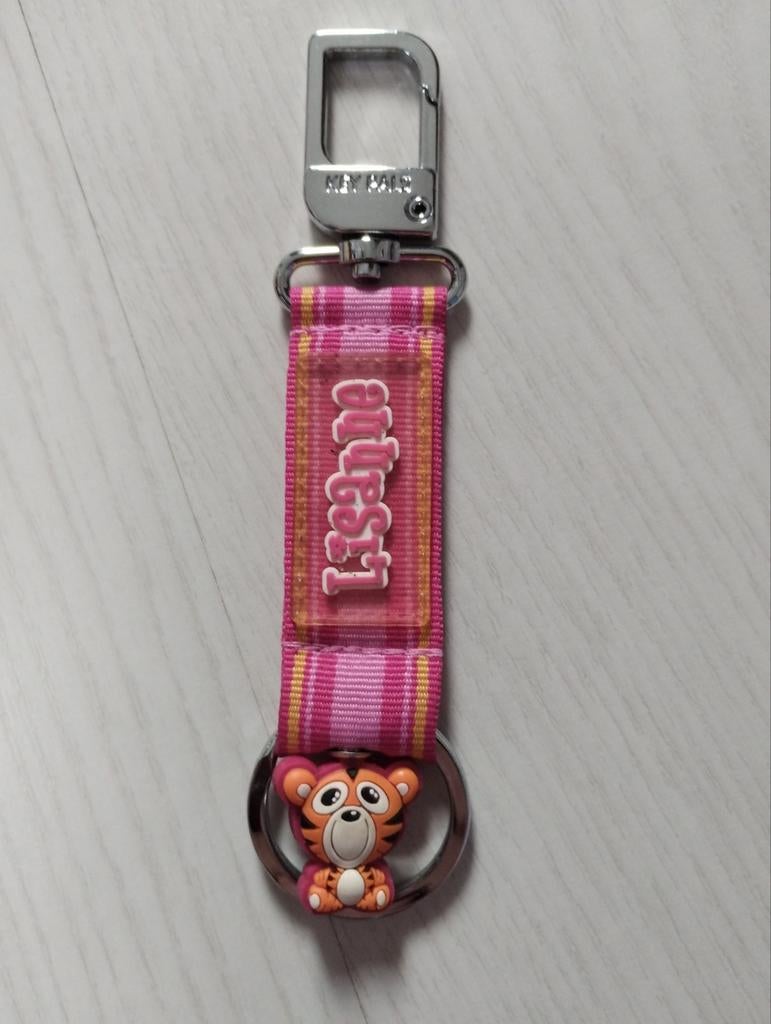 Sleutelhanger/Tassenhanger met naam Lisanne, Ophalen, Nieuw, Overige typen