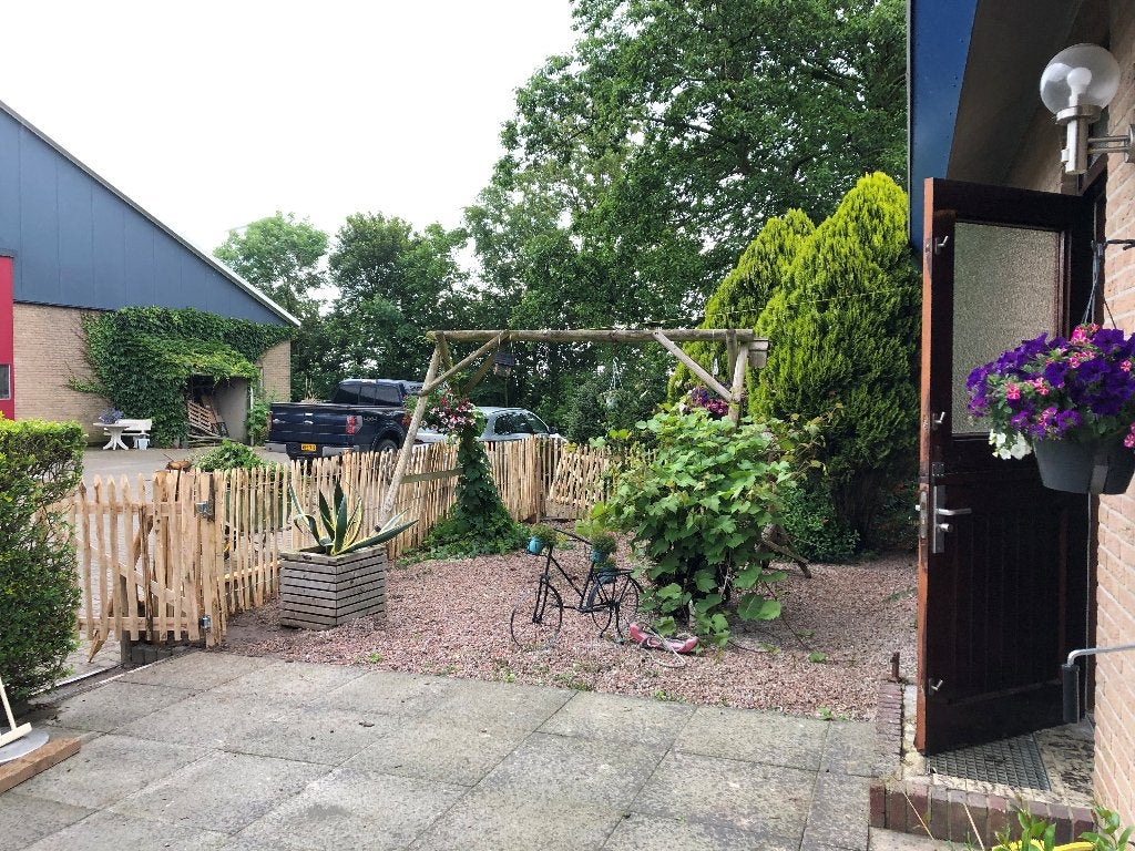 30 meter HEK kastanje houten hekwerk, schapenhek,, Ophalen, Met poort, Zo goed als nieuw, Tuinhek