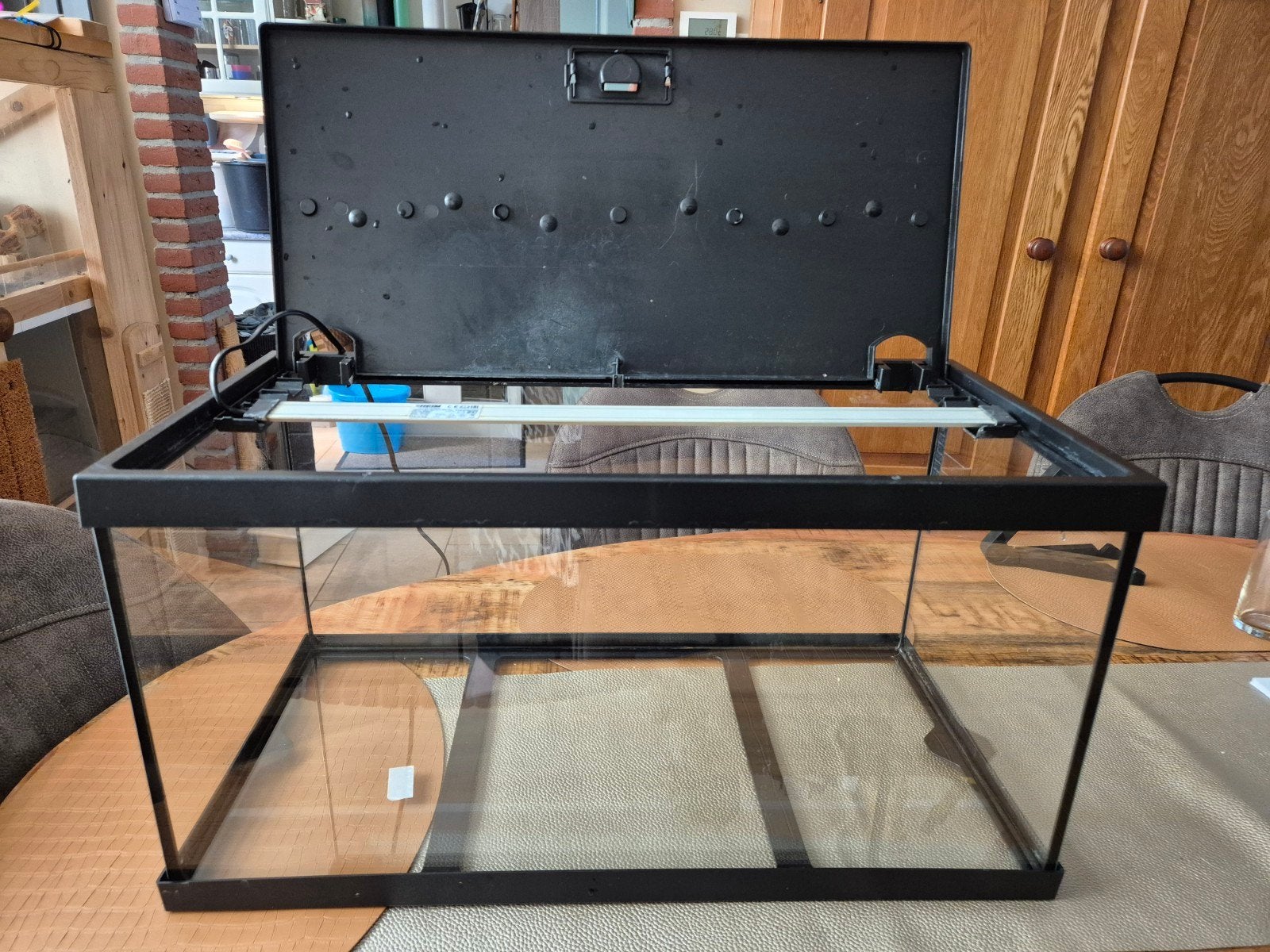aquarium 54 liter van eiheim, Ophalen, Zo goed als nieuw, Eheim, Inclusief deksel