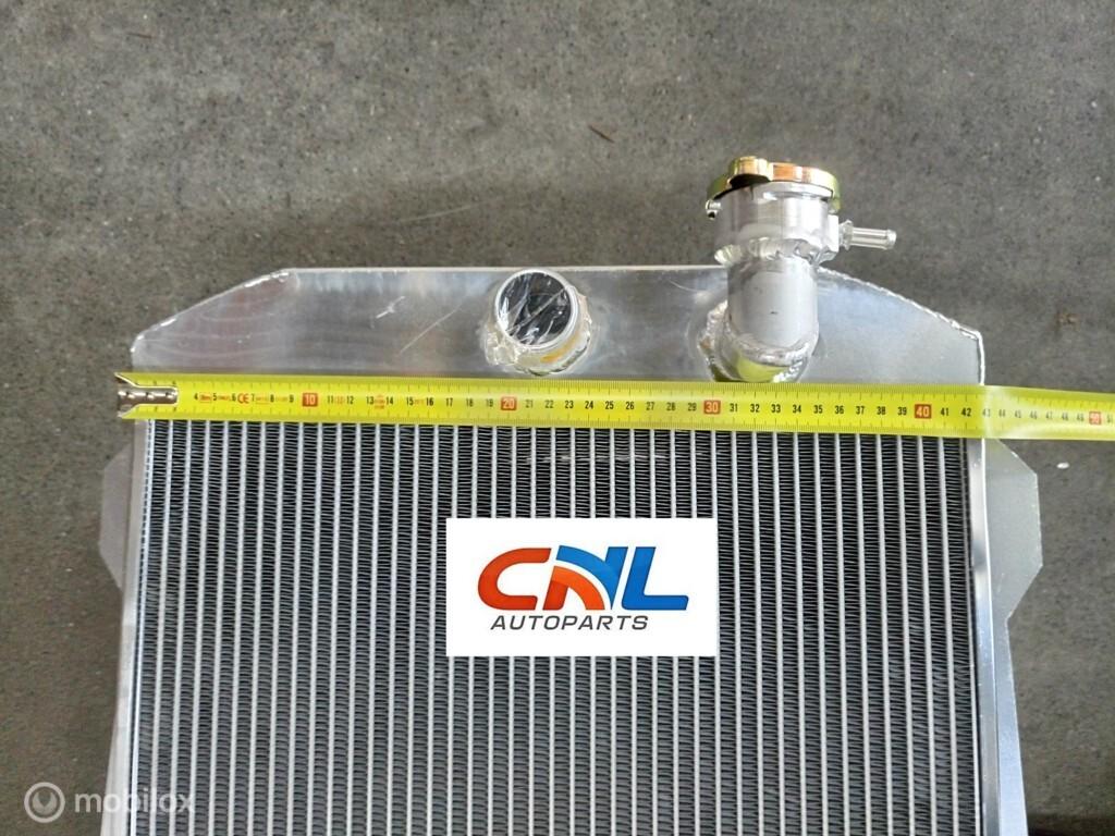 Radiateur CHEVY HOT/STREET ROD 350 V8 W/TRANNY COOLER AUTO, Auto-onderdelen, Motor en Toebehoren, Nieuw, Ophalen of Verzenden