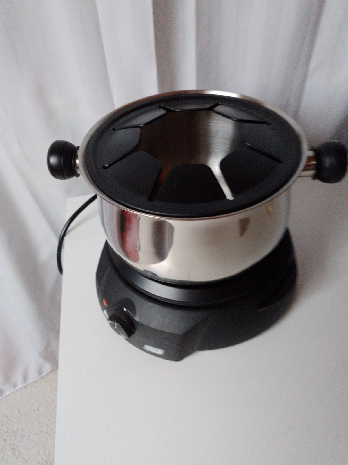 Elektrische fonduepan Quigg - RVS met thermostaat, Ophalen of Verzenden, Zo goed als nieuw, Elektrisch, Fondueset