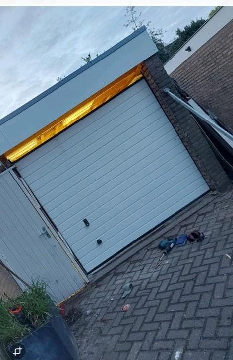 Hormann sectionaal geisoleerde garage deur, Ophalen, Kunststof, Gebruikt, 120 cm of meer