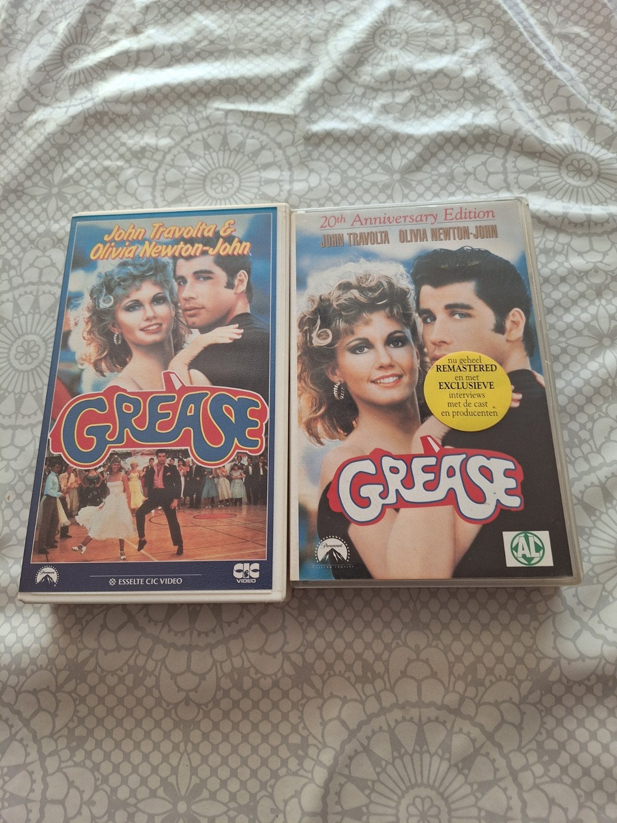 2 videobanden speelfilms, Cd's en Dvd's, VHS | Film, Alle leeftijden, Ophalen, Overige genres