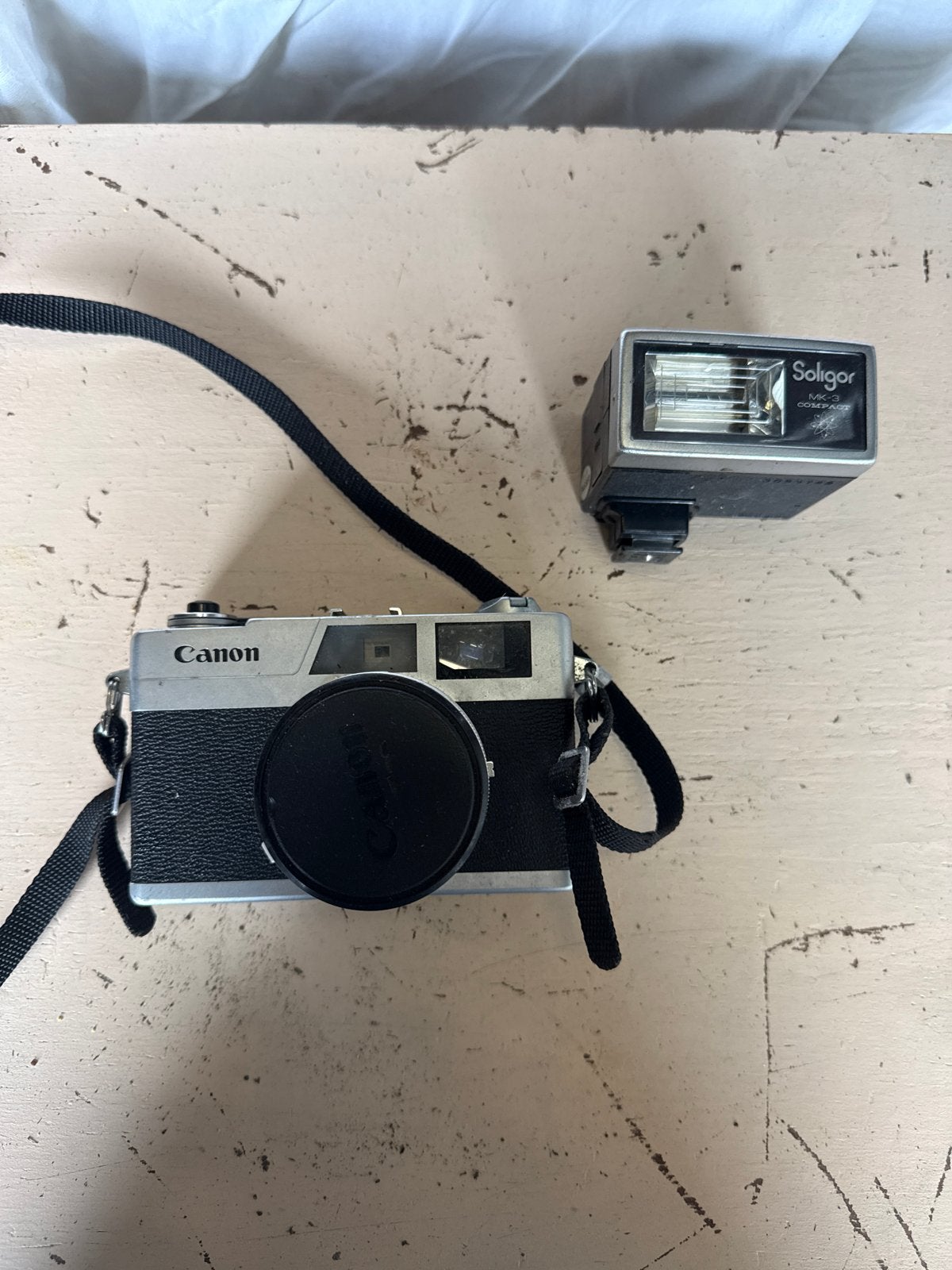 Canon Canonet 28 Compact Camera met Soligor Flash, Ophalen of Verzenden, Gebruikt, Compact, Canon