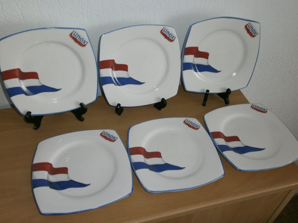 6 gebakbordjes UNOX Jet, Ophalen of Verzenden, Zo goed als nieuw, Bord(en), Overige stijlen
