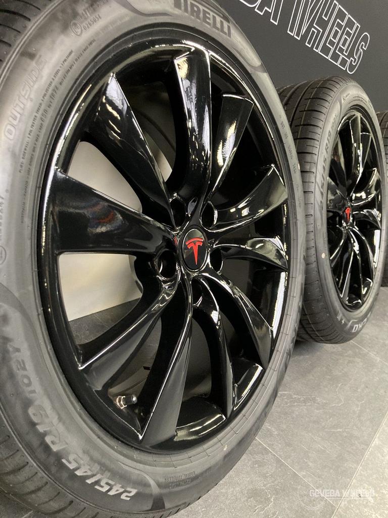 19” originele Tesla Model S velgen + nieuwe banden 5x120 102, 19 inch, -, -, Banden en Velgen