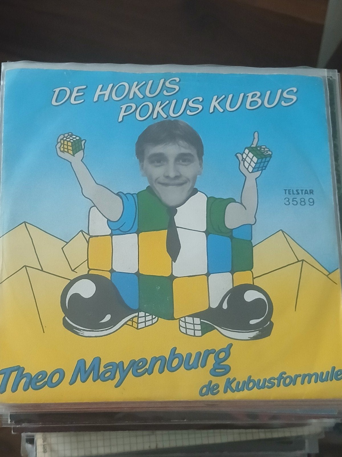 THEO MAYENBURG de hokus pokus kubus TELSTAR, Cd's en Dvd's, Ophalen of Verzenden, Zo goed als nieuw, Overige formaten, Levenslied of Smartlap