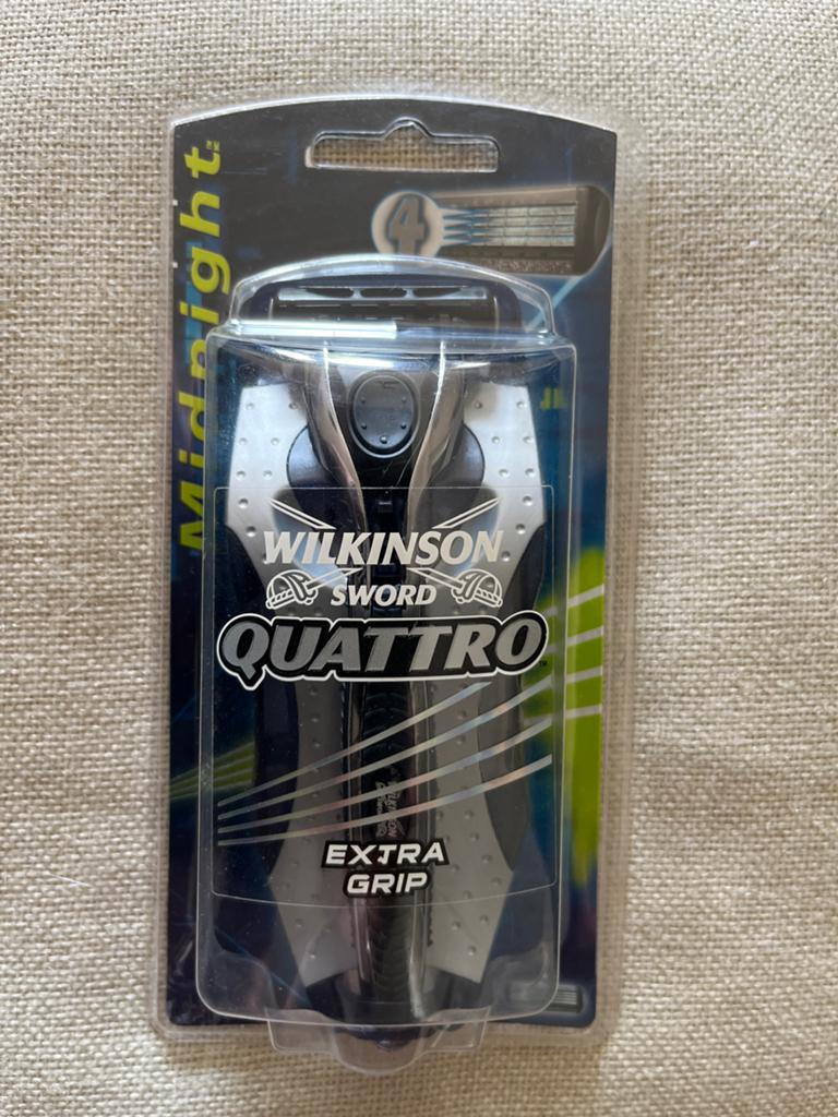Wilkinson Sword Quattro Midnight Scheermes Nieuw, Ophalen of Verzenden, Nieuw, Overige typen
