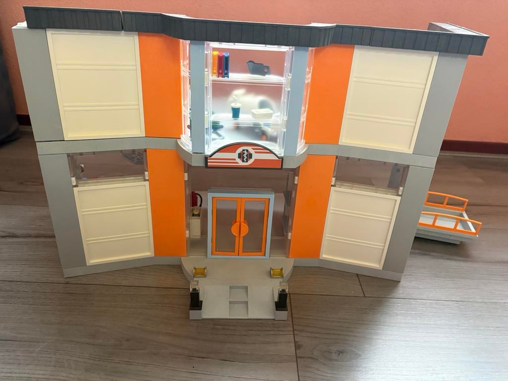 Playmobil ziekenhuis, Kinderen en Baby's, Speelgoed | Playmobil, Ophalen, Gebruikt, Complete set
