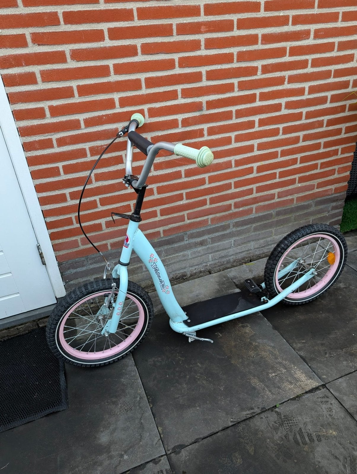 Volare step 16 inch blauw / roze zgan, Fietsen en Brommers, Steps, Ophalen, Zo goed als nieuw, Gewone step