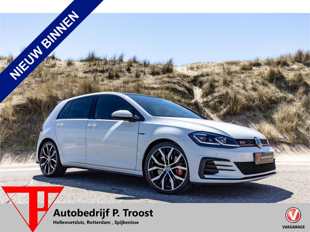 Volkswagen Golf 2.0 TSI GTI Performance Panoramadak/Adaptive, Auto's, Volkswagen, Stof, Gebruikt, 4 cilinders, Wit