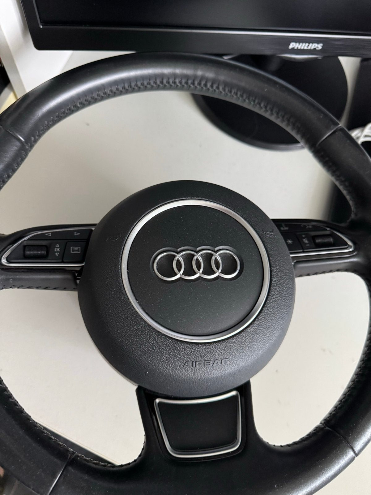 Audi A3 Stuurwiel met Airbag - Zo goed als nieuw, Ophalen of Verzenden, Gebruikt, Audi