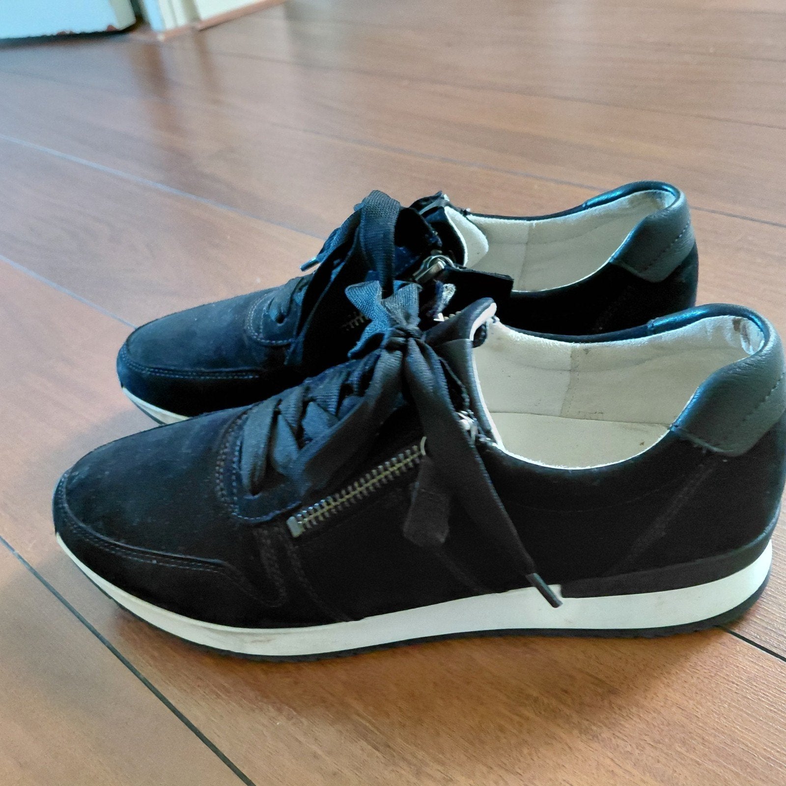 Gabor sneakers maat 38, Kleding | Dames, Zwart, Gabor, Ophalen of Verzenden, Sneakers of Gympen