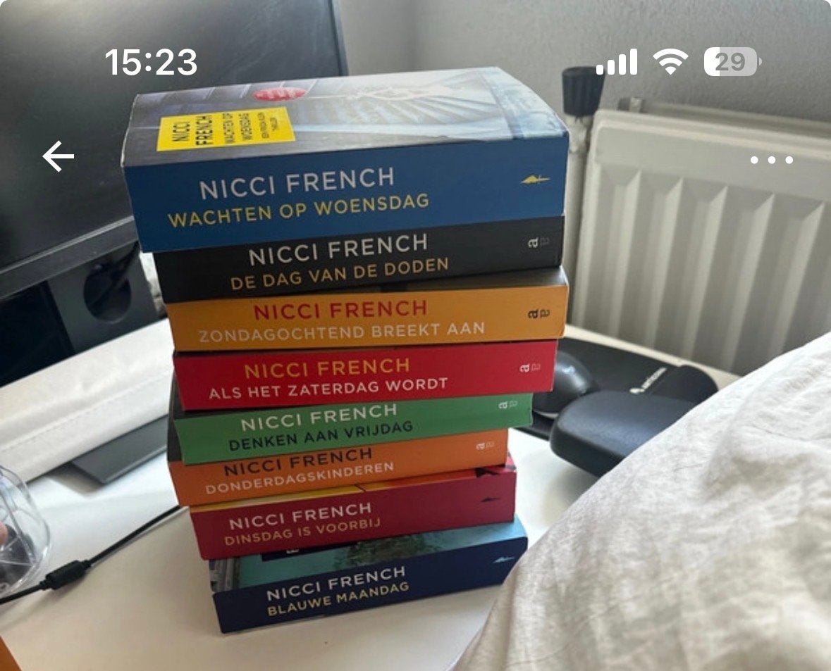Boeken nicci french, Ophalen of Verzenden, Zo goed als nieuw