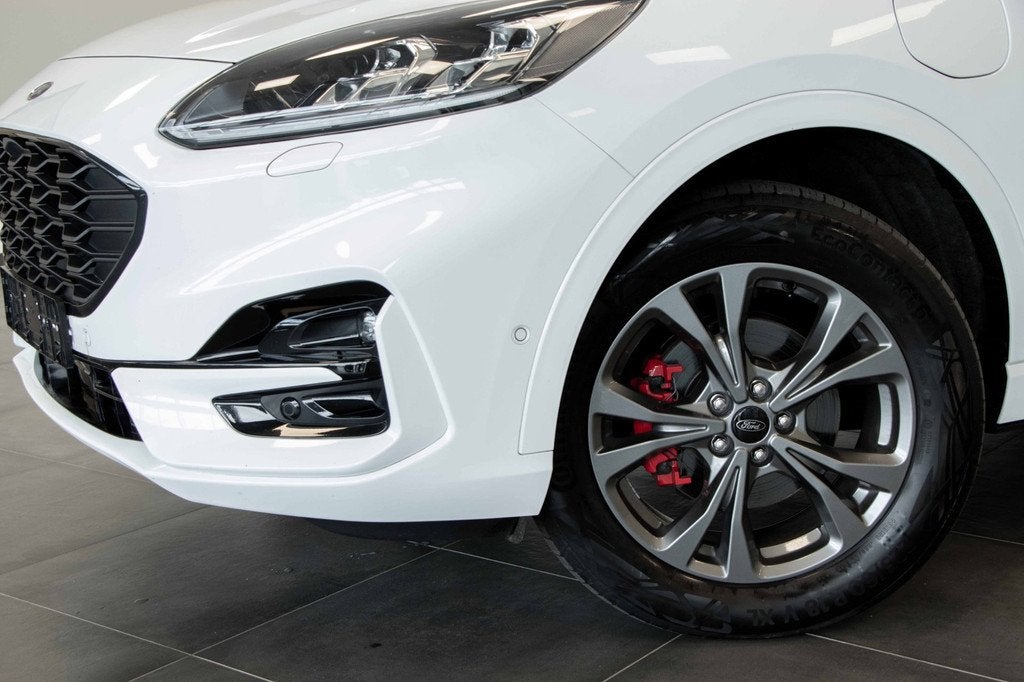 Ford Kuga 2.5 PHEV ST-Line X|WinterPack|AdaptiveCruise|Navi|, Auto's, Ford, Adaptive Cruise Control, Gebruikt, Zwart, 4 cilinders