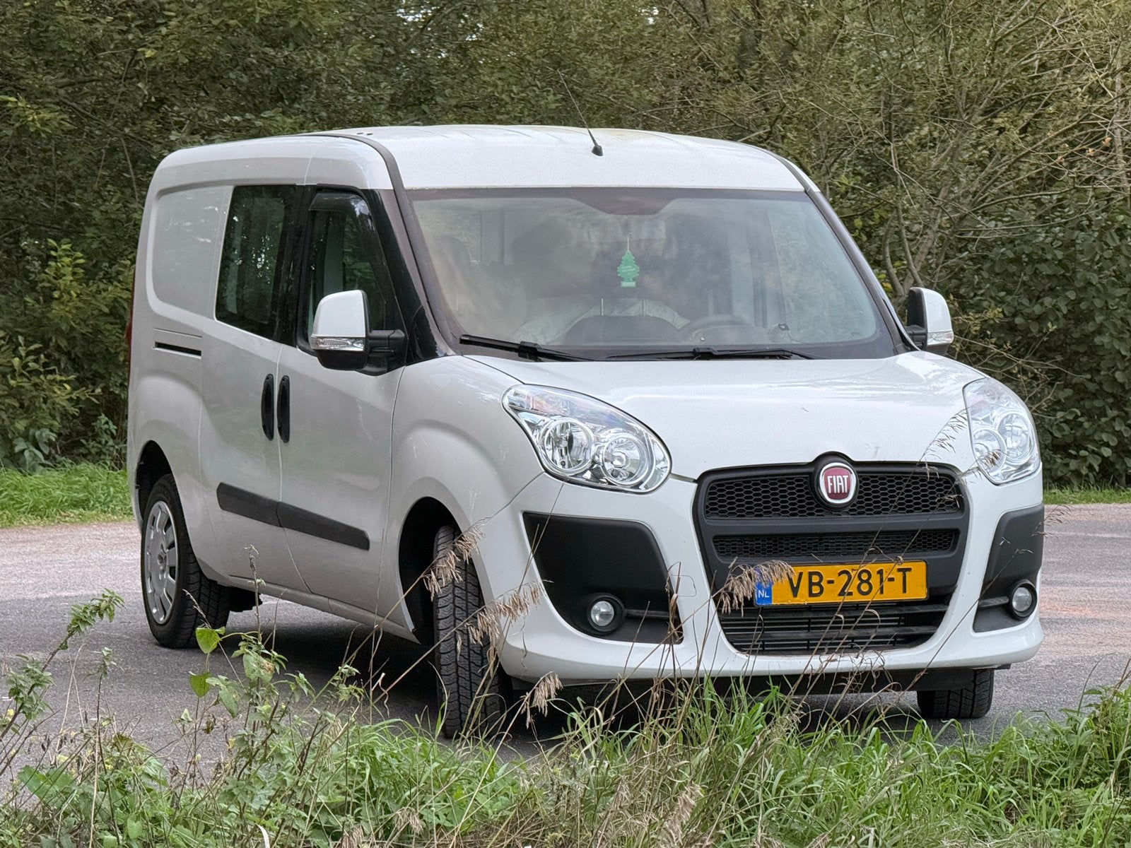 Fiat Doblo Maxi Cargo 1.3 MultiJet – camper, Auto's, Stof, Zwart, 4 cilinders, Wit