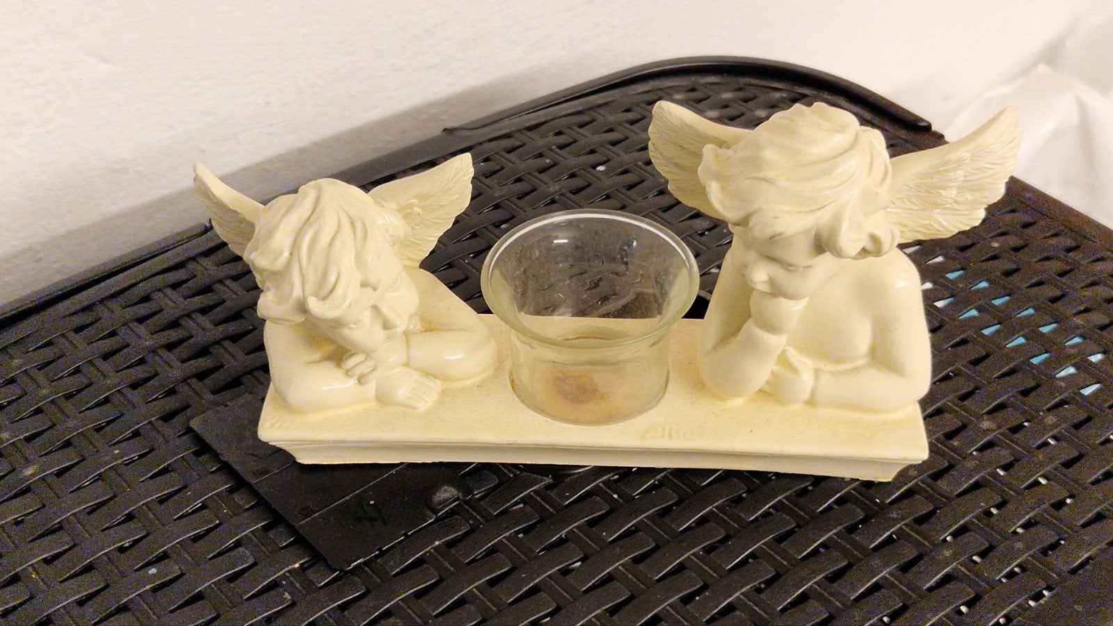 Schattige engel waxinelichthouder, Gebruikt, Waxinelichthouder, Ophalen of Verzenden, Crème