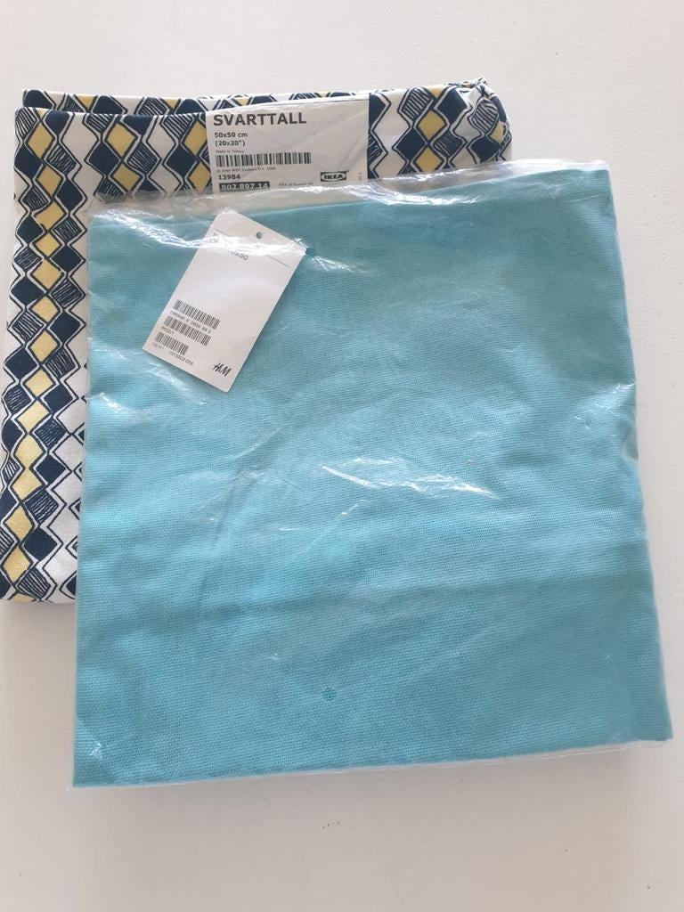 Nieuwe kussenslopen: IKEA SVARTTALL & H&M Home, Huis en Inrichting, Woonaccessoires | Kussens, Ophalen of Verzenden, Nieuw, Blauw