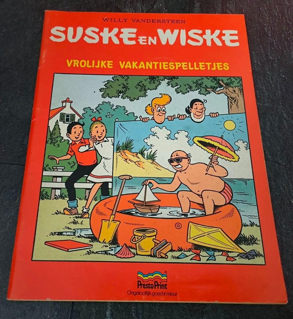 Suske en Wiske vrolijke vakantiespelletjes (1988), Willy Vandersteen, Eén stripboek, Ophalen of Verzenden, Zo goed als nieuw