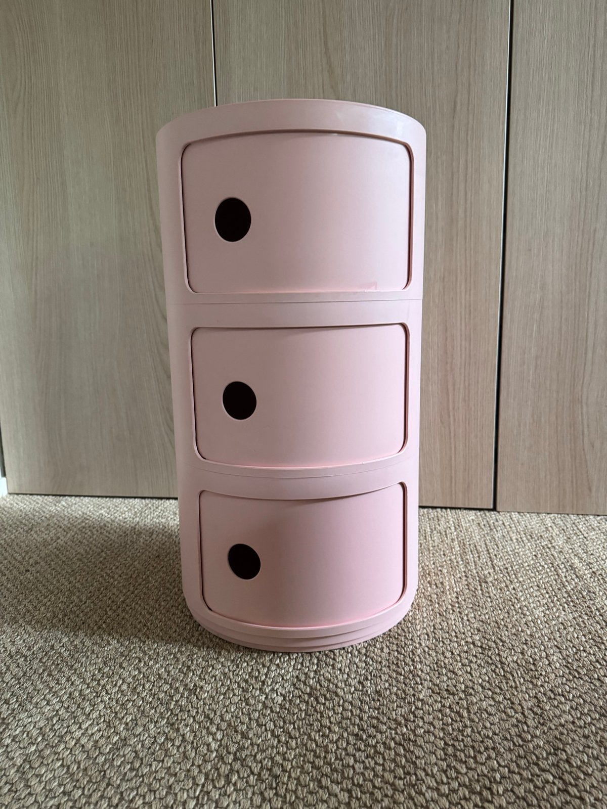 Roze kartell opbergkastje - zo goed als nieuw, Ophalen, Zo goed als nieuw, 3 of 4 laden, Minder dan 25 cm